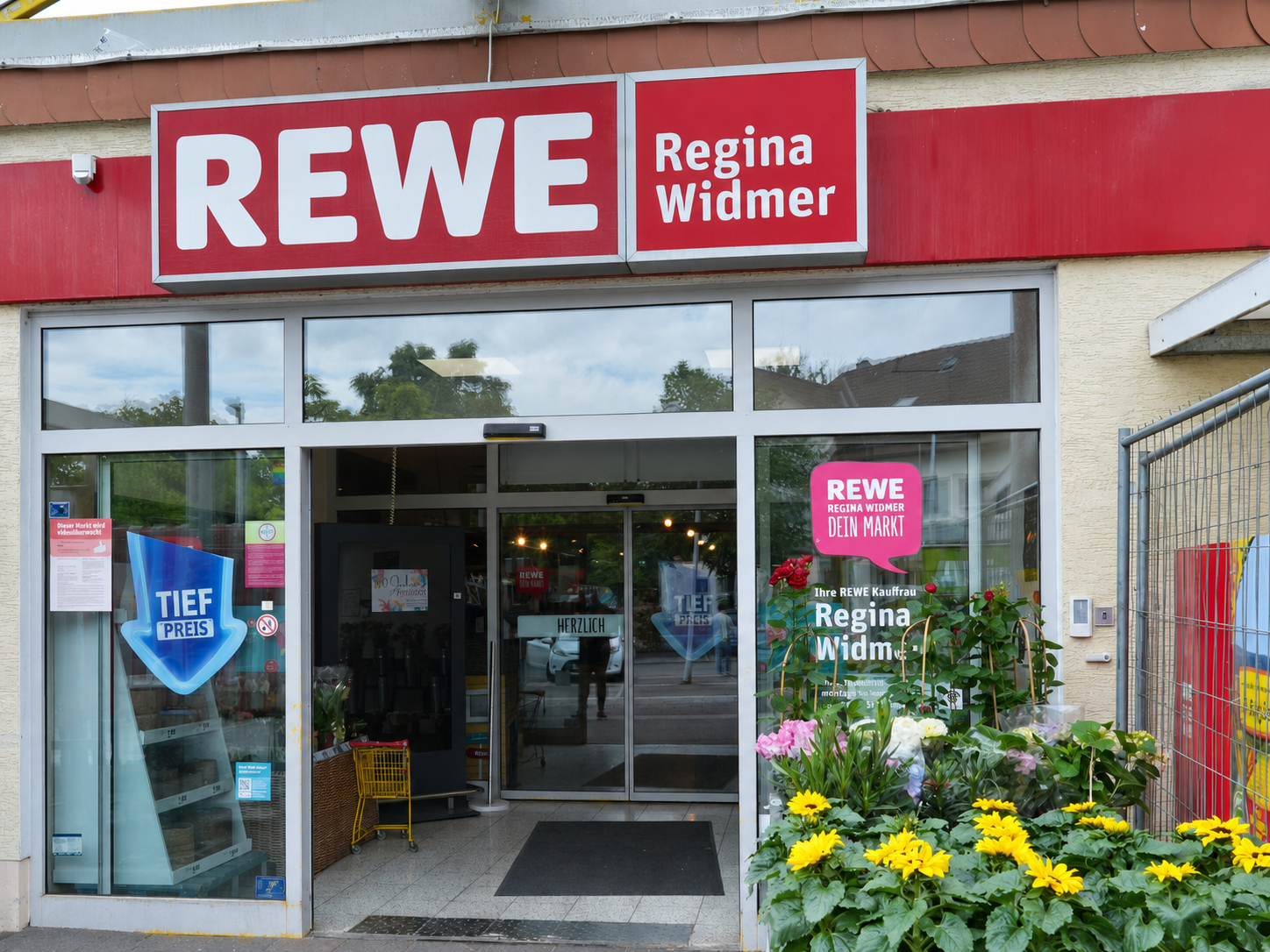 REWE Regina Widmer in Sennelager